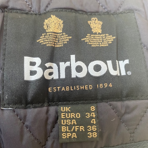 Barbour Betty Quilted Vest Navy Size 4 - Picture 2 of 7